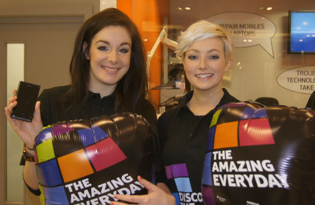 Nokia-Lumia-promo-girls2