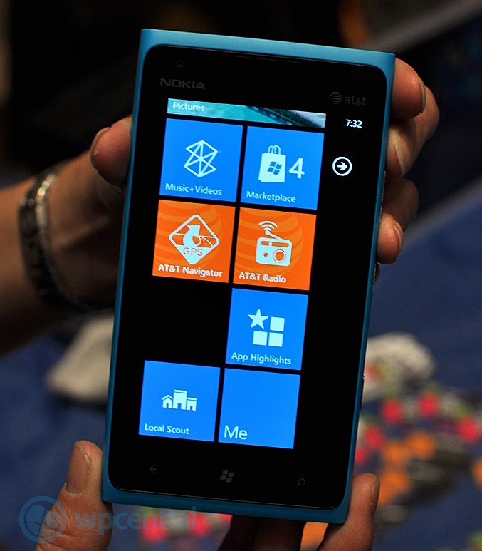 windows phone nokia lumia 900 (5)
