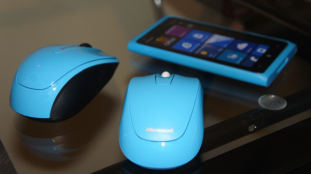 Microsoft Maus Cyan und Magenta (1)