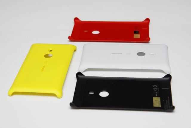 Nokia Lumia 925 - Cover (1)