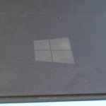 Logo auf der Rückseite des Surface Pro