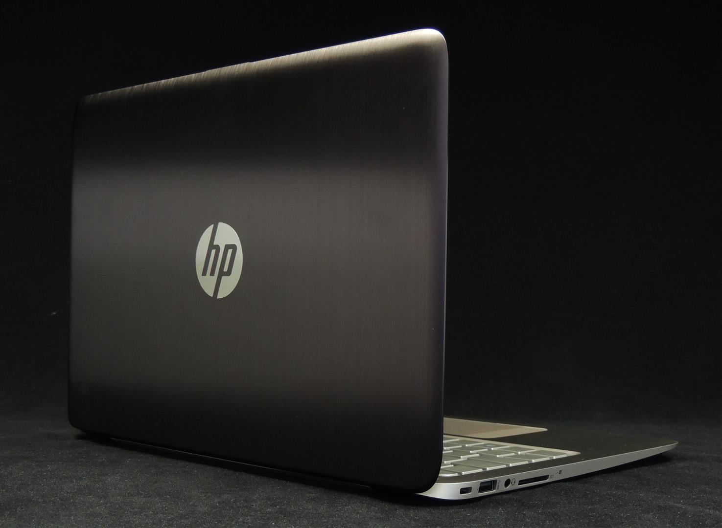 HP Spectre 13 - nightview titel