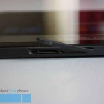 geöffneter Micro-SD-Slot
