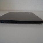 Lenovo Yoga 2 Pro geschlossen links