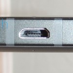 Lumia 930 USB Port und graviertes CE Zeichen