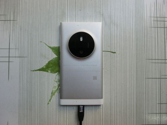 lumia-1030-prototype-leak4
